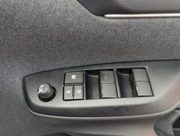 USED 2021 21 Toyota Yaris 1.5 Vvt-H Design Hatchback 5dr Petrol Hybrid E-Cvt Euro 6 (s/S) (116 Ps) Reversing Camera+bluetooth