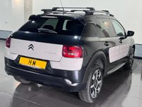 USED 2015 15 CITROEN C4 CACTUS 1.2 PureTech Flair Hatchback 5dr Petrol Manual Euro 6 (s/s) (110 ps) 