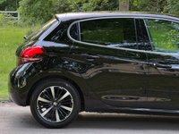 USED 2019 19 PEUGEOT 208 1.2 PureTech Tech Edition Hatchback 5dr Petrol Manual Euro 6 (s/s) (82 ps) 