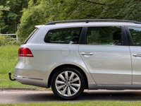 USED 2013 63 VOLKSWAGEN PASSAT 2.0 TDI BlueMotion Tech Highline Estate 5dr Diesel Manual Euro 5 (s/s) (140 ps) 