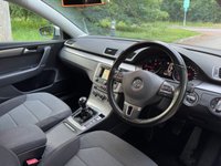 USED 2013 63 VOLKSWAGEN PASSAT 2.0 TDI BlueMotion Tech Highline Estate 5dr Diesel Manual Euro 5 (s/s) (140 ps) 