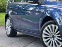 USED 2009 59 FORD FOCUS 1.8 Titanium Hatchback 5dr Petrol Manual (169 g/km, 123 bhp) 