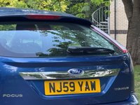 USED 2009 59 FORD FOCUS 1.8 Titanium Hatchback 5dr Petrol Manual (169 g/km, 123 bhp) 