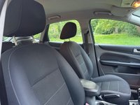 USED 2009 59 FORD FOCUS 1.8 Titanium Hatchback 5dr Petrol Manual (169 g/km, 123 bhp) 