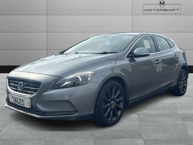 2015 VOLVO V40 - Photo 4