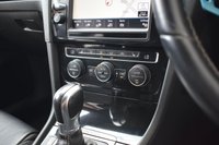 USED 2017 17 VOLKSWAGEN GOLF 2.0 TSI BlueMotion Tech R Hatchback 5dr Petrol DSG 4Motion Euro 6 (s/s) (310 ps) LEATHER / DYNAUDIO / PRO NAV