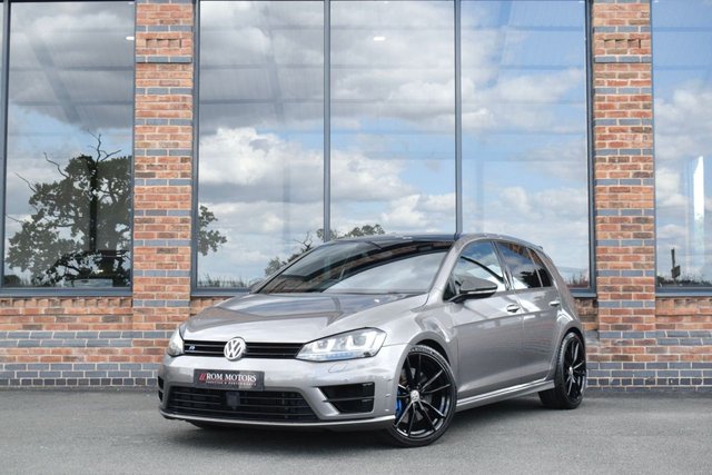 2017 17 Volkswagen Golf 2.0 TSI BlueMotion Tech R Hatchback 5dr Petrol DSG 4Motion Euro 6 (s/s) (310 ps)