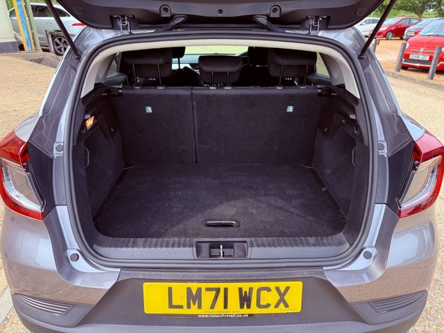 2021 RENAULT CAPTUR 1.0 TCe SE Limited SUV 5dr Petrol Manual Euro 6 (s/s) (90 ps) - Photo 8