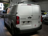 USED 2021 71 CITROEN E-DISPATCH e 1000 75kWh Enterprise M Panel Van 6dr Electric Auto MWB (136 ps) AIR CON ANDROID APPLE CARPLAY ROOF RACK SHELVING IN REAR PLYLINED BULKHEAD 1 OWNER FROM NEW SERVICE HISTORY WARRANTY