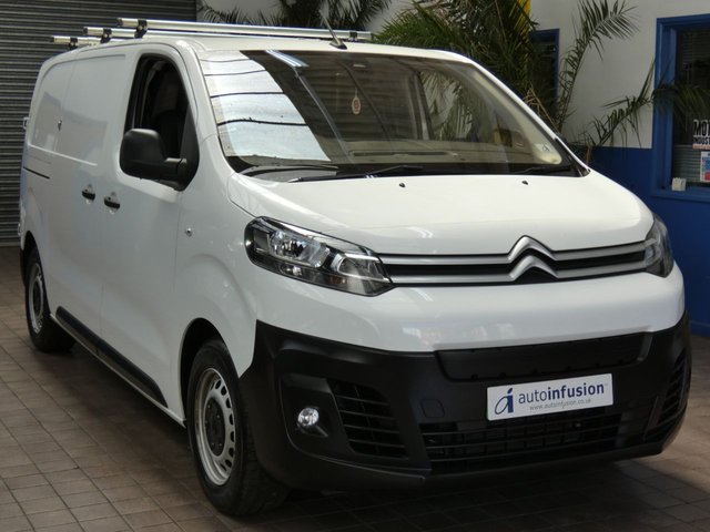 2021 71 Citroen E-Dispatch e 1000 75kWh Enterprise M Panel Van 6dr Electric Auto MWB (136 ps)