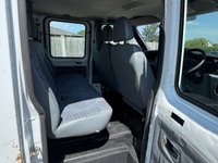 USED 2013 63 FORD TRANSIT 2.2 TDCi 350 Chassis Cab 4dr Diesel Manual RWD L4 (DRW) (123 bhp) The 2013 Transit 2.2 TDCi 350 DRW chassis cab TIPPER  is a robust, rear-wheel-drive diesel workhorse designed for heavy-duty commercial use.