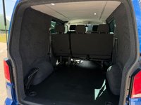 USED 2022 22 VOLKSWAGEN TRANSPORTER 2.0 TDI T32 Highline Kombi Double Cab 5dr Diesel DSG FWD SWB Euro 6 (s/s) (150 ps)  (Leighton Van)