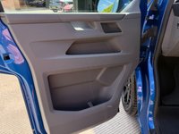 USED 2022 22 VOLKSWAGEN TRANSPORTER 2.0 TDI T32 Highline Kombi Double Cab 5dr Diesel DSG FWD SWB Euro 6 (s/s) (150 ps)  (Leighton Van)