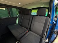 USED 2022 22 VOLKSWAGEN TRANSPORTER 2.0 TDI T32 Highline Kombi Double Cab 5dr Diesel DSG FWD SWB Euro 6 (s/s) (150 ps)  (Leighton Van)