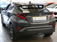 USED 2020 70 TOYOTA C-HR 1.8 VVT-h Dynamic SUV 5dr Petrol Hybrid CVT Euro 6 (s/s) (122 ps) SAT NAV HEATED LEATHER INTERIOR REAR VIEW CAMERA CRUISE CONTROL PARKING SENSORS 1 OWNER SERVICE HISTORY TOYOTA WARRANTY