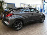 USED 2020 70 TOYOTA C-HR 1.8 VVT-h Dynamic SUV 5dr Petrol Hybrid CVT Euro 6 (s/s) (122 ps) SAT NAV HEATED LEATHER INTERIOR REAR VIEW CAMERA CRUISE CONTROL PARKING SENSORS 1 OWNER SERVICE HISTORY TOYOTA WARRANTY
