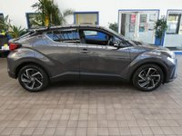 USED 2020 70 TOYOTA C-HR 1.8 VVT-h Dynamic SUV 5dr Petrol Hybrid CVT Euro 6 (s/s) (122 ps) SAT NAV HEATED LEATHER INTERIOR REAR VIEW CAMERA CRUISE CONTROL PARKING SENSORS 1 OWNER SERVICE HISTORY TOYOTA WARRANTY