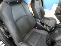 USED 2020 70 TOYOTA C-HR 1.8 VVT-h Dynamic SUV 5dr Petrol Hybrid CVT Euro 6 (s/s) (122 ps) SAT NAV HEATED LEATHER INTERIOR REAR VIEW CAMERA CRUISE CONTROL PARKING SENSORS 1 OWNER SERVICE HISTORY TOYOTA WARRANTY