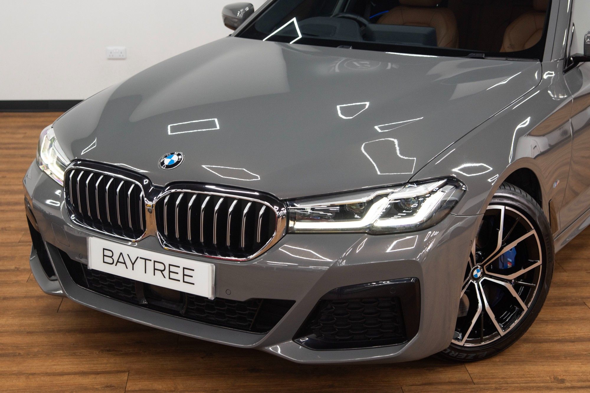 USED 2021 71 BMW 5 SERIES 3.0 530d MHT M Sport Hybrid  