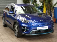 USED 2021 21 KIA NIRO 64kWh 4+ SUV 5dr Electric Auto (201 bhp) SAT NAV SUNROOF HEATED LEATHER REAR VIEW CAMERA PARKING SENSORS 1 OWNER SERVICE HISTORY KIA WARRANTY TILL MARCH 2028