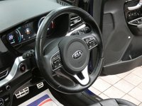 USED 2021 21 KIA NIRO 64kWh 4+ SUV 5dr Electric Auto (201 bhp) SAT NAV SUNROOF HEATED LEATHER REAR VIEW CAMERA PARKING SENSORS 1 OWNER SERVICE HISTORY KIA WARRANTY TILL MARCH 2028