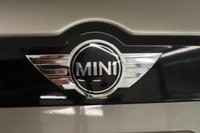 USED 2017 67 MINI COUNTRYMAN 2.0 Cooper D SUV 5dr Diesel Auto Euro 6 (s/s) (150 ps) &pound;10735 FACTORY OPTIONS LOW MILES FANTATIC OPORTUNITY TO BUY THIS HIGHLEY SPECKED MINI