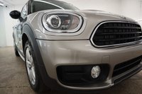 USED 2017 67 MINI COUNTRYMAN 2.0 Cooper D SUV 5dr Diesel Auto Euro 6 (s/s) (150 ps) &pound;10735 FACTORY OPTIONS LOW MILES FANTATIC OPORTUNITY TO BUY THIS HIGHLEY SPECKED MINI