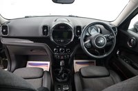USED 2017 67 MINI COUNTRYMAN 2.0 Cooper D SUV 5dr Diesel Auto Euro 6 (s/s) (150 ps) &pound;10735 FACTORY OPTIONS LOW MILES FANTATIC OPORTUNITY TO BUY THIS HIGHLEY SPECKED MINI