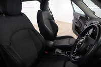 USED 2017 67 MINI COUNTRYMAN 2.0 Cooper D SUV 5dr Diesel Auto Euro 6 (s/s) (150 ps) &pound;10735 FACTORY OPTIONS LOW MILES FANTATIC OPORTUNITY TO BUY THIS HIGHLEY SPECKED MINI