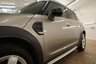 USED 2017 67 MINI COUNTRYMAN 2.0 Cooper D SUV 5dr Diesel Auto Euro 6 (s/s) (150 ps) &pound;10735 FACTORY OPTIONS LOW MILES FANTATIC OPORTUNITY TO BUY THIS HIGHLEY SPECKED MINI
