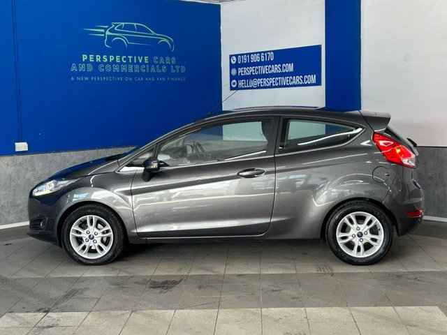 2015 FORD FIESTA - Photo 6