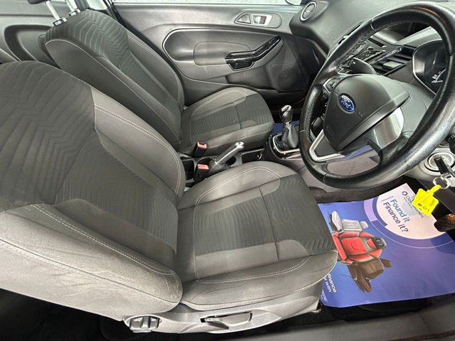 2015 FORD FIESTA - Photo 9