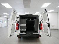 USED 2021 21 VAUXHALL VIVARO 3100 2.0 D 120 BHP L2 SPORTIVE CREWCAB 6 SEATER ( SAT NAV ) 6 SEATER | L2 LONG | SAT NAV | AIR CON