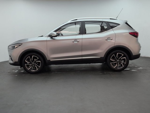 USED 2022 22 MG MG ZS 1.5 Vti-Tech Exclusive Suv 5dr Petrol Manual Euro 6 (s/S) (106 Ps) 17" Alloys+power Assisted Steering