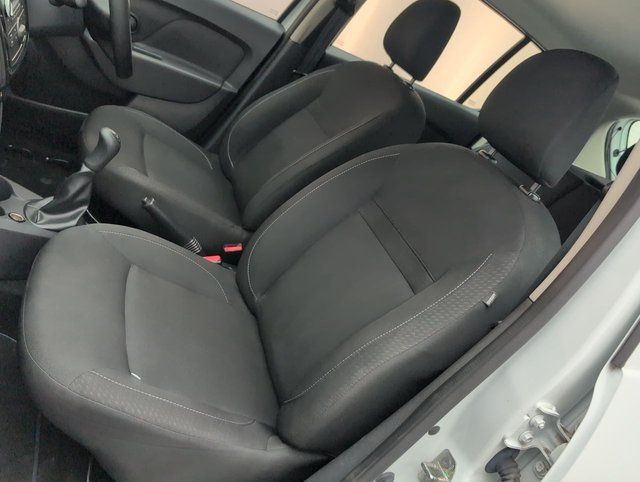 USED 2020 70 Dacia Sandero 1.0 Sce Essential Hatchback 5dr Petrol Manual Euro 6 (75 Ps) Hill Start Assist+air Conditioning