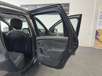 USED 2016 16 DACIA DUSTER 1.5 dCi Ambiance SUV 5dr Diesel Manual 4WD Euro 6 (s/s) (110 ps) Bluetooth | Roof Rails | DAB Radio