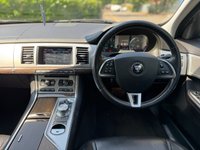 USED 2015 15 JAGUAR XF 2.2d Luxury Saloon 4dr Diesel Auto Euro 5 (s/s) (163 ps) 