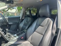 USED 2014 14 VOLVO XC60 2.4 D5 SE Lux Nav SUV 5dr Diesel Geartronic AWD Euro 5 (215 ps) 