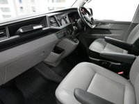 USED 2021 21 VOLKSWAGEN TRANSPORTER T32 2.0 BITDI 204 BHP LWB HIGHLINE DSG AUTO KOMBI 5 SEATER ( NAV ! ) 1 OWNER | 5 SEATS | TOP SPEC | DSG AUTO !