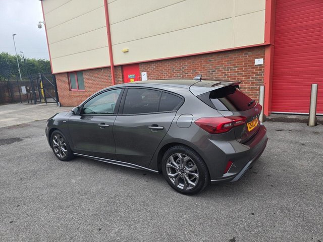 2022 FORD FOCUS - Photo 7