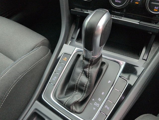 USED 2018 18 Volkswagen Golf 2.0 TSI R Hatchback 5dr Petrol DSg 4motion Euro 6 (s/S) (310 Ps) -  Sat Nav, Heated Seats, Cruise