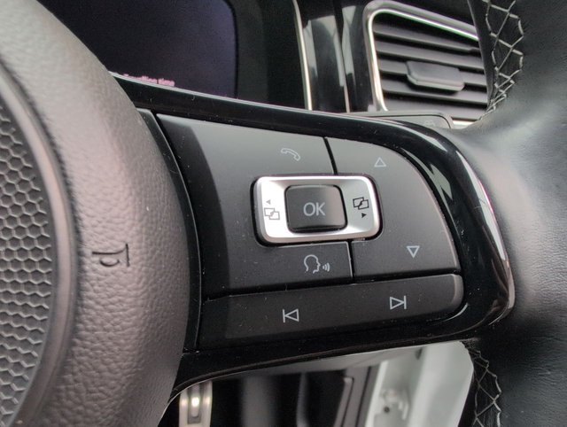 USED 2018 18 Volkswagen Golf 2.0 TSI R Hatchback 5dr Petrol DSg 4motion Euro 6 (s/S) (310 Ps) -  Sat Nav, Heated Seats, Cruise