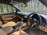 USED 2015 65 PORSCHE CAYENNE 3.0 TD V6 SUV 5dr Diesel TiptronicS 4WD Euro 6 (s/s) (262 ps) PAN ROOF FULL SERVICE HISTORY