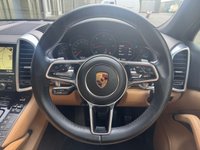 USED 2015 65 PORSCHE CAYENNE 3.0 TD V6 SUV 5dr Diesel TiptronicS 4WD Euro 6 (s/s) (262 ps) PAN ROOF FULL SERVICE HISTORY