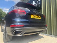 USED 2015 65 PORSCHE CAYENNE 3.0 TD V6 SUV 5dr Diesel TiptronicS 4WD Euro 6 (s/s) (262 ps) PAN ROOF FULL SERVICE HISTORY