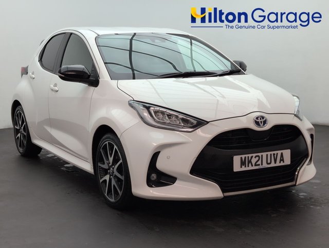 USED 2021 21 Toyota Yaris 1.5 Vvt-H Dynamic Hatchback 5dr Petrol Hybrid E-Cvt Euro 6 (s/S) (116 Ps) - Reverse Cam, Privacy, Sensors