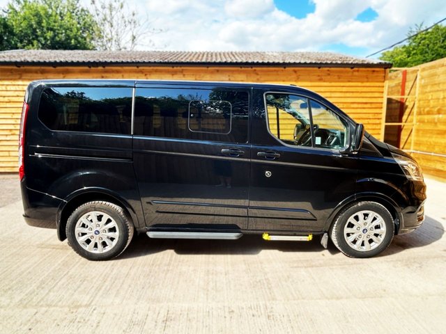 2022 FORD TOURNEO CUSTOM - Photo 6