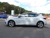 USED 2021 21 SEAT LEON 1.4 eHybrid 12.8kWh FR 5d DSG 204 S/S SAT NAV, DIGITAL COCKPIT, 17 INCH ALLOYS, FULL LINK FOR WIRELESS APPLE CARPLAY / ANDROID AUTO, PART LEATHER INTERIOR, PARK PILOT FRONT/REAR & SIDE, PARK ASSIST, DAB RADIO, BLUETOOTH, CRUISE CONTROL & SPEED LIMITER, LANE ASSIST, FRONT ASSIST, WIRELESS PHONE CHARGER, DRIVE PROFILE, 3 ZONE CLIMATE CONTROL, DSG GEARBOX, LED HEADLIGHTS WITH DAYTIME RUNNING LIGHTS, LEATHER TIPTRONIC FLAT BOTTOM MFSW, POWER FOLDING MIRRORS, AUTO LIGHTS & WIPERS, VOICE CONTROL, 1 OWNER, SERVICE HISTORY