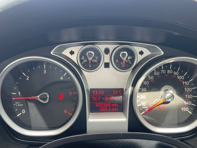 View our FORD KUGA