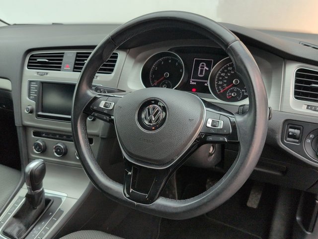 USED 2015 65 Volkswagen Golf 1.4 TSI Bluemotion Tech Match Hatchback 5dr Petrol DSg Euro 6 (s/S) (125 Ps) Front Assist+parking Sensors
